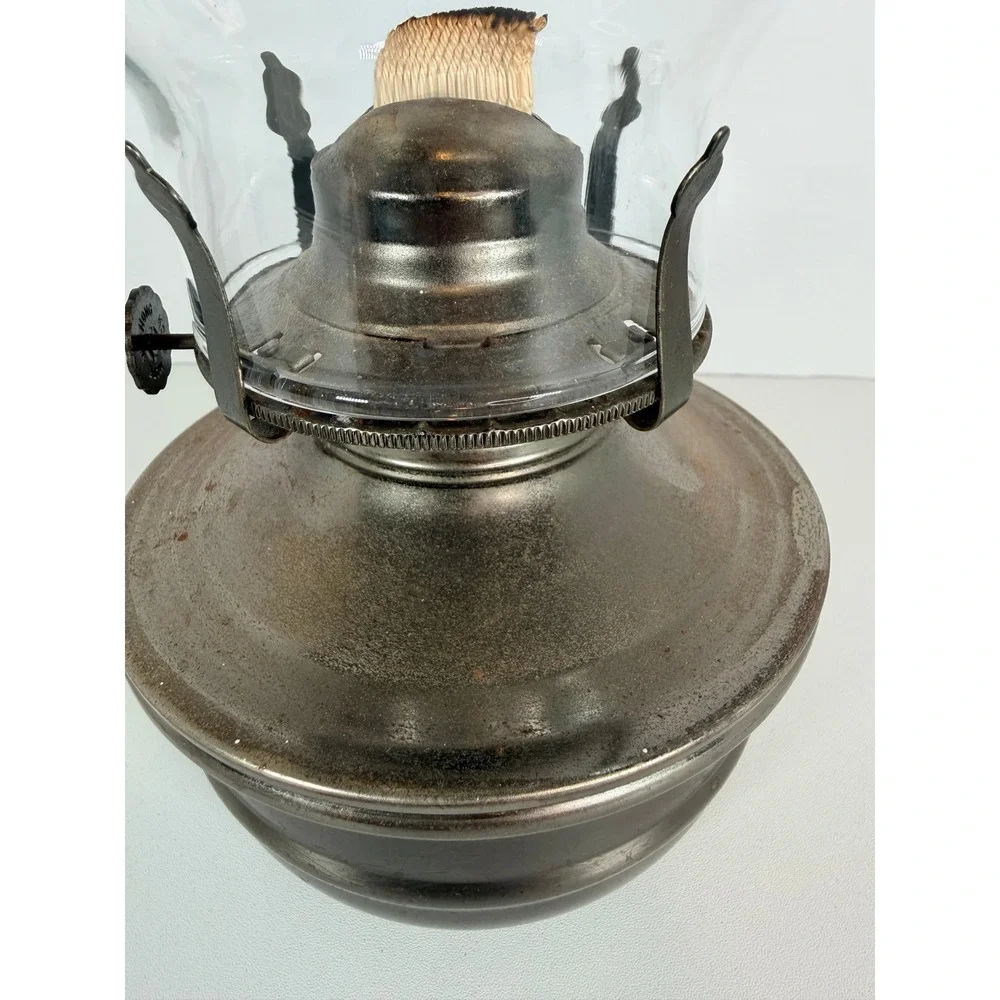 VTG working‎ Metal Oil Lamp Clear Glass Hurricane Shade Rustic Farmhouse Decor